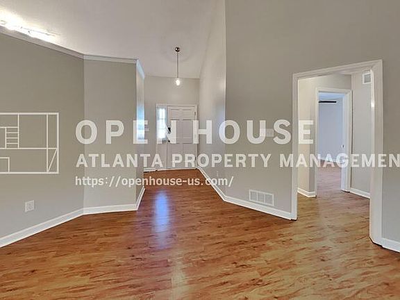 4th image of 3506 Oaks Dr #3