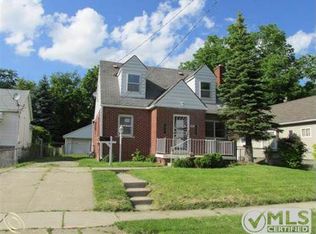 440 Bartlett St, Pontiac, MI 48341