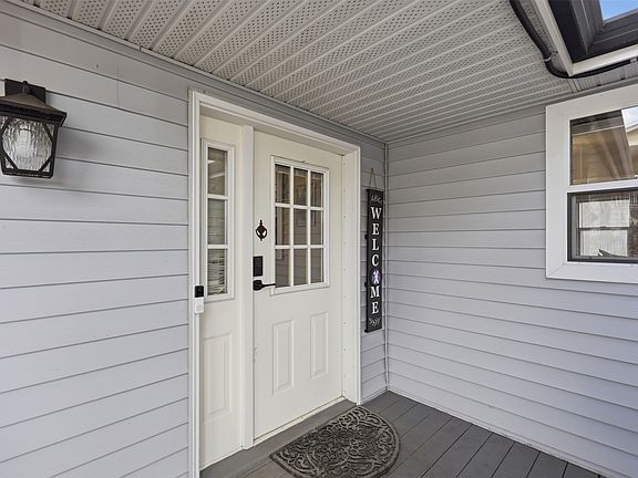 4th image of 863 Wawn Rd