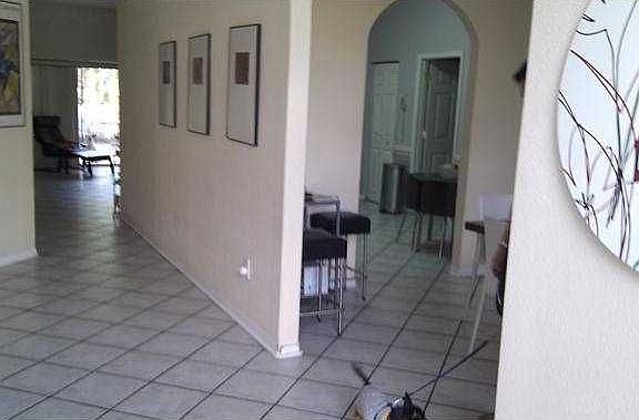 4th image of 17028 NW 17th St