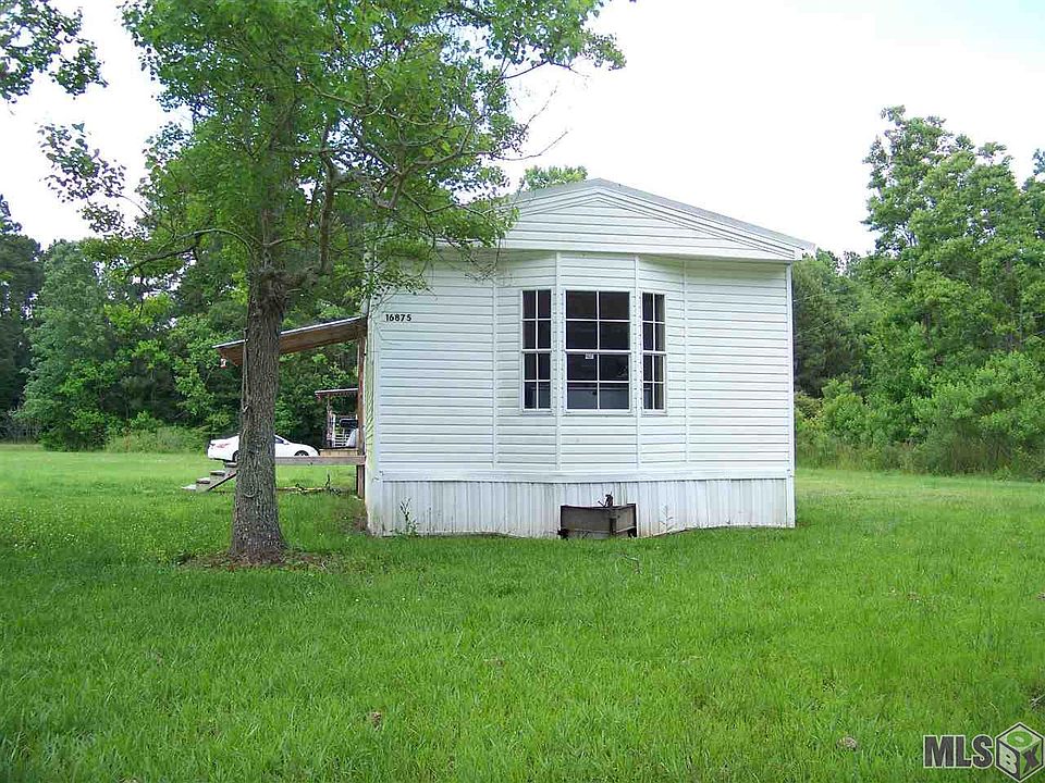 2nd image of 16815 Blount Ln