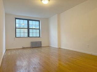313 W 57th St APT 4B, New York, NY 10019