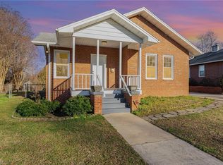 1616 Upland Dr, Greensboro, NC 27405