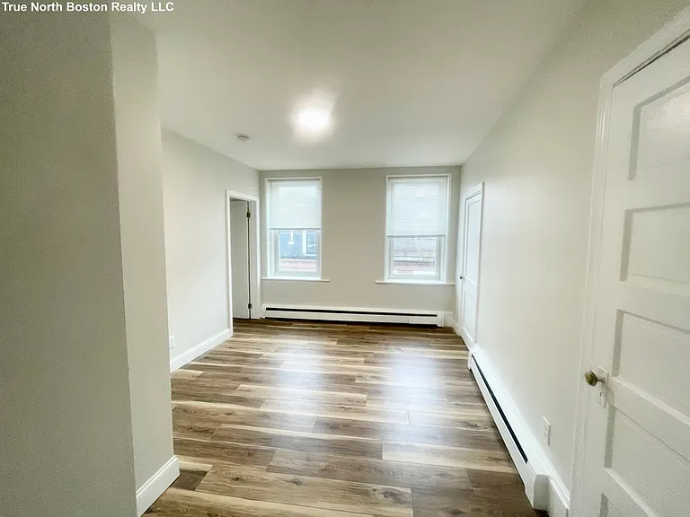 203 Salem St #4 — Photo 12