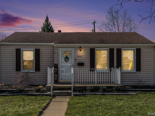 13539 Cunningham St, Southgate, MI 48195