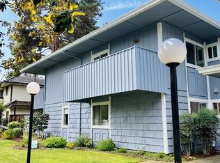 480 Lassen St APT 4, Los Altos, CA 94022