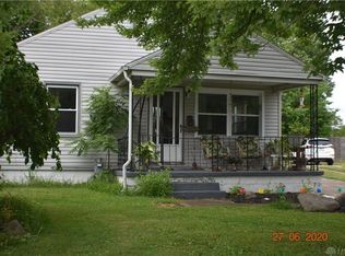 1180 Cherokee Dr, Springfield, OH 45506