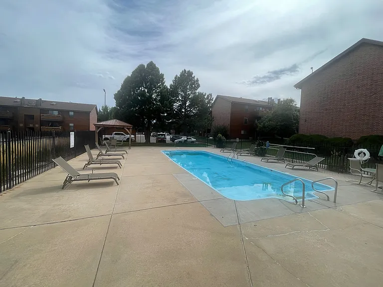 429 Wright St #106 — Photo 6