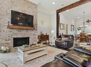 37498 Cypress Hollow Ave, Prairieville, LA 70769