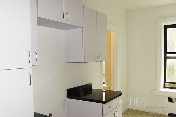 1st image of 2160 Caton Ave #5/E