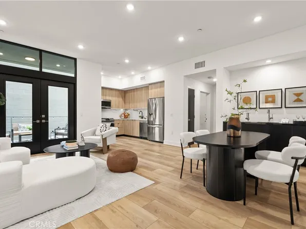 178 S Euclid Ave #105, Pasadena, CA 91101