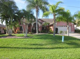 2712 SW 51st St, Cape Coral, FL 33914
