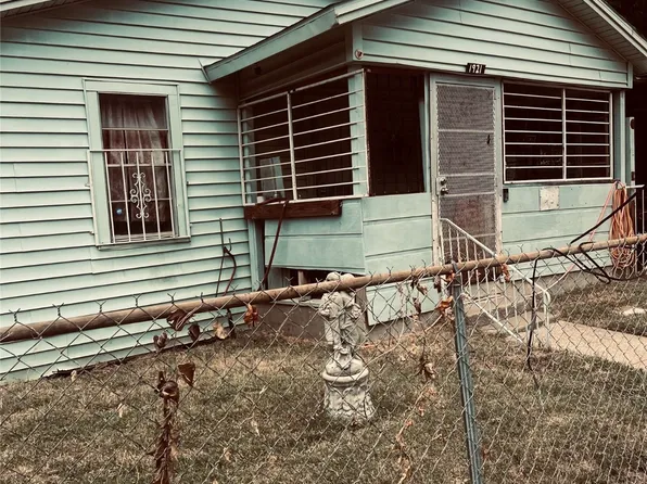 1921 Nomas St, Dallas, TX 75212