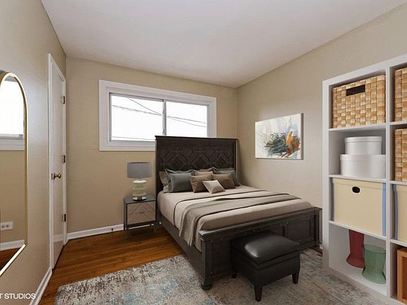 4th image of 6022 N Winthrop Ave