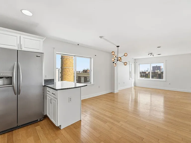 5509 Madison St #504 — Photo 10