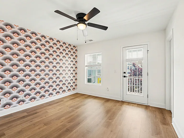 8312 Compton Acres Ln — Photo 28