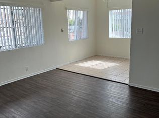 12522 Doty Ave APT D, Hawthorne, CA 90250