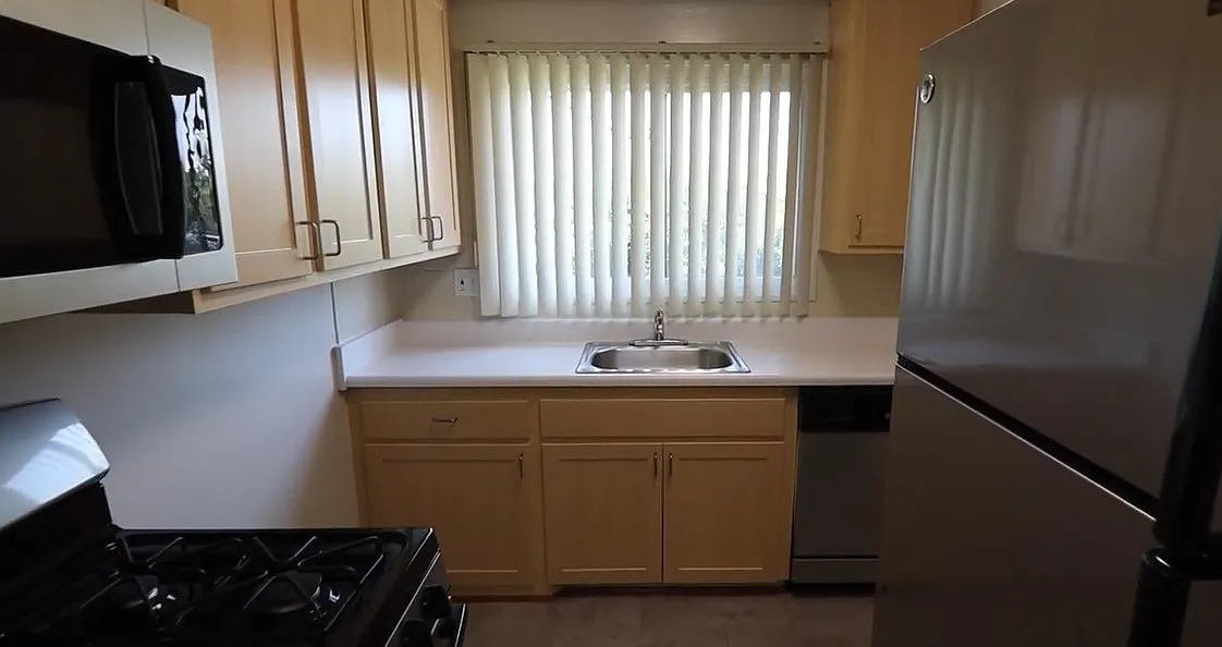1 bed, 544 sqft, $1,195 — Photo 2
