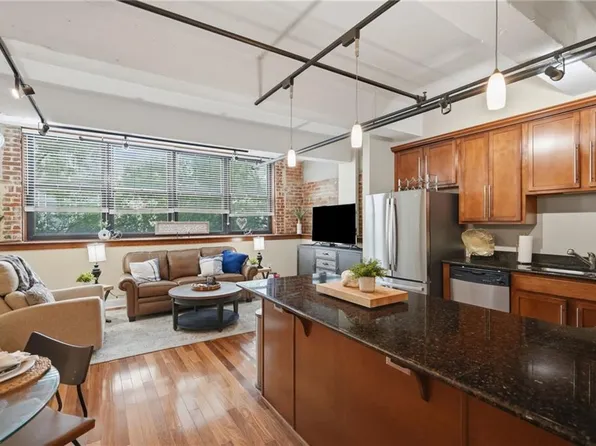426 Granby St APT 2C, Norfolk, VA 23510