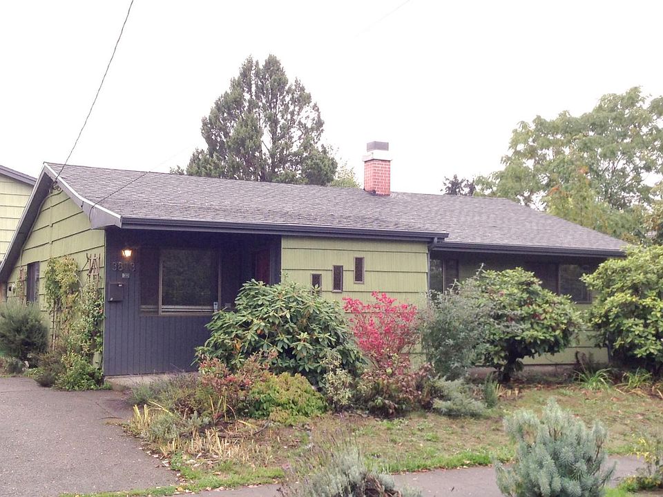 Rental house is front house. More landscaping now!