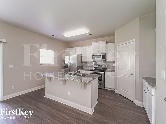 5th image of 9332 Sloan Forest Dr