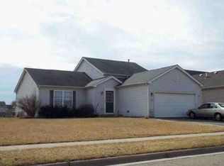 239 Pheasant Dr, Genoa City, WI 53128