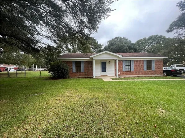 6509 McAdams Dr W, Theodore, AL 36582