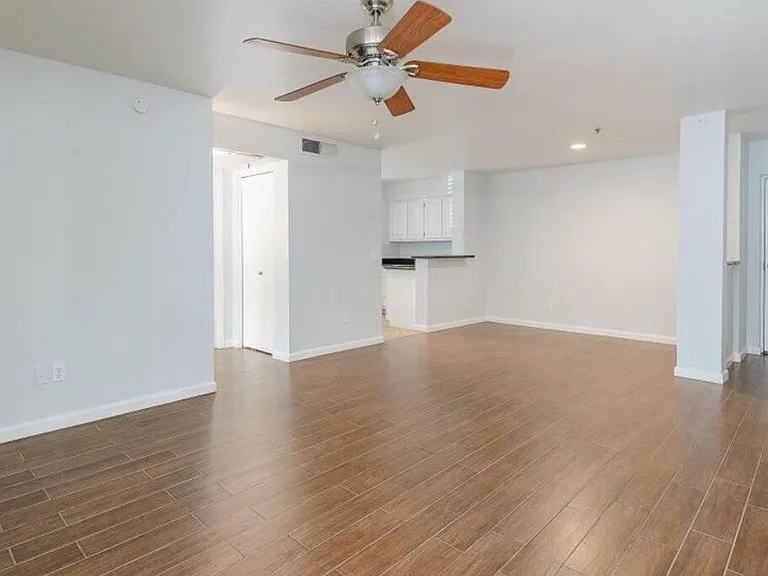 2025 E Campbell Ave #135 — Photo 24