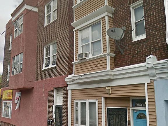 2nd image of 3727 N 17th St #3