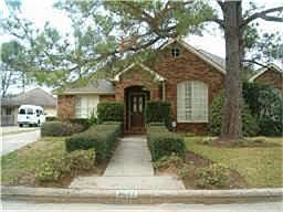 Cute 1 story in Cypresswood