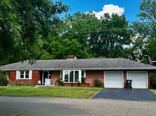 80 Thornhill Dr, Thornville, OH 43076