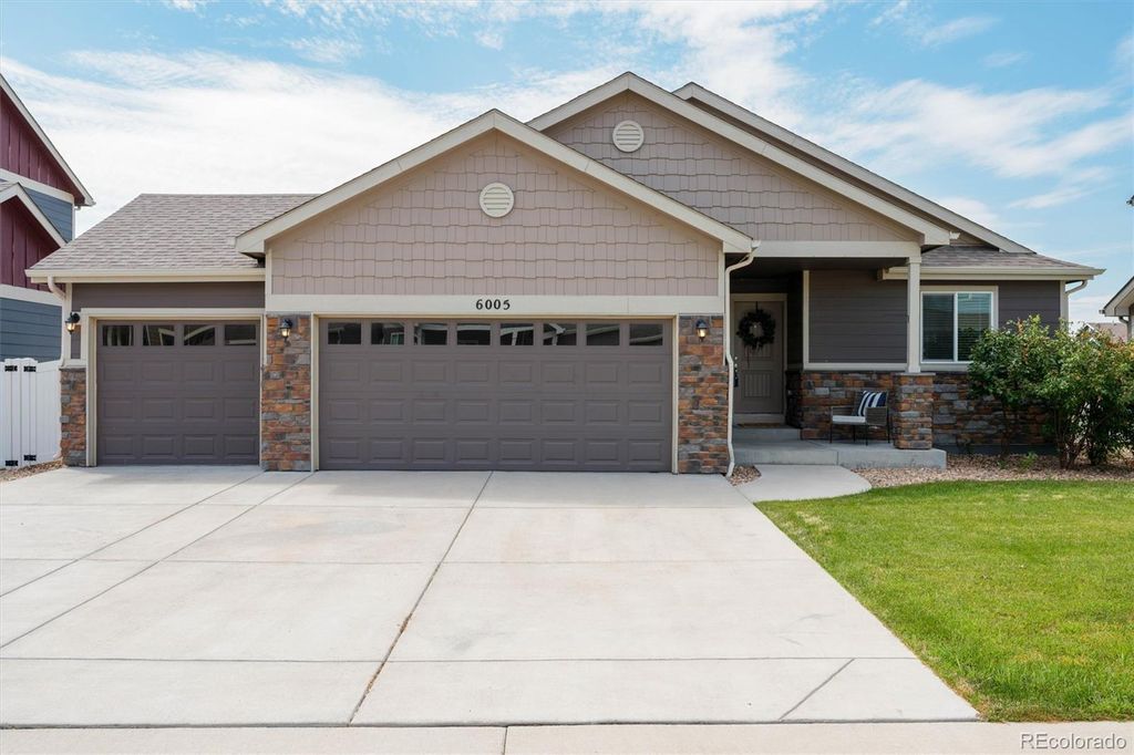 6005 Clarence Drive