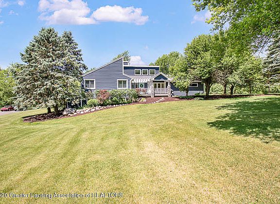 3rd image of 10252 S Bay Dr
