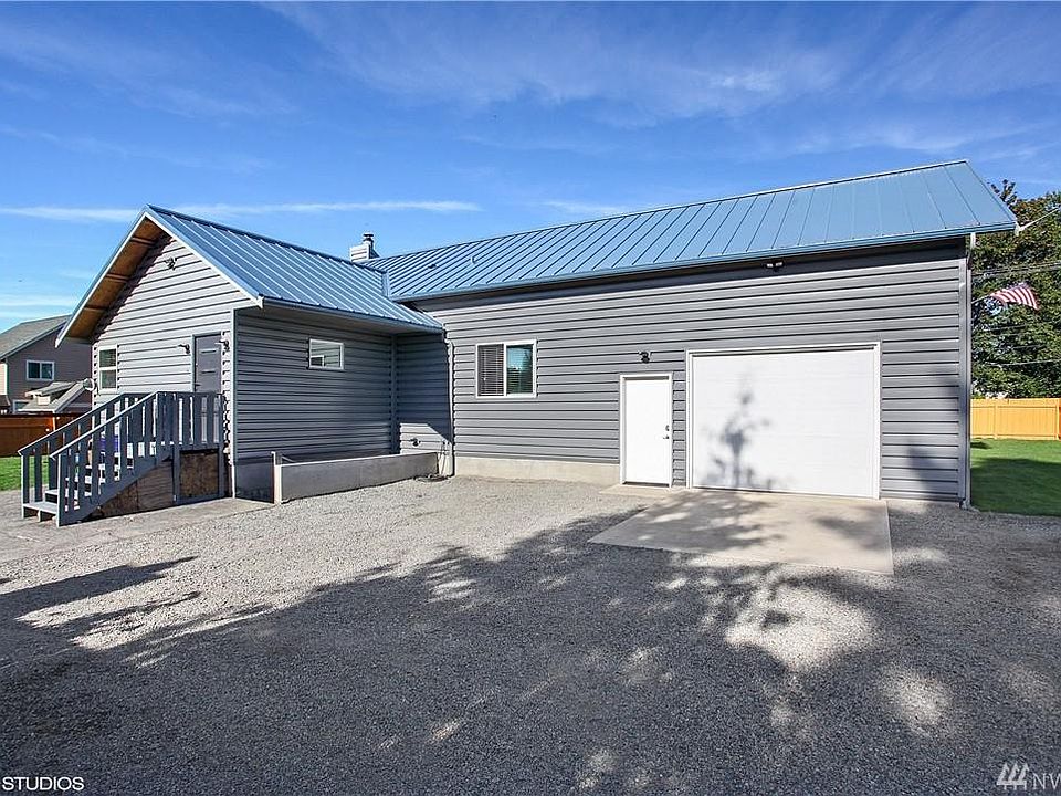 1st image of 2602 64th Ave NE
