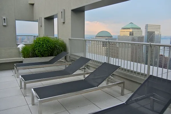 Rented by MNS | media 3