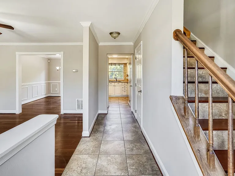 8151 Turn Loop Rd — Photo 11