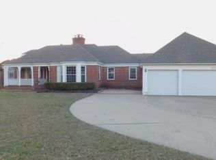 3711 N Grove Ave, Warr Acres, OK 73122