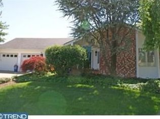 2961 Camborne Ct, Bensalem, PA 19020