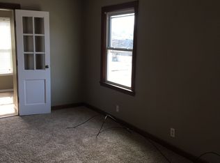 950 S Spring St APT C, Evansville, IN 47714