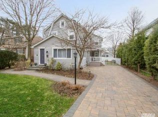 45 Calvin Ave, Syosset, NY 11791