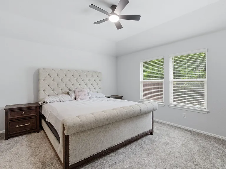 16308 Caledonia Ct — Photo 25