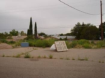 2nd image of 2435 Chelwood Park Blvd NE