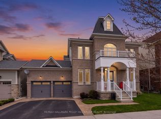 5 Magna Carta Rd, Barrie, ON L4M7H9