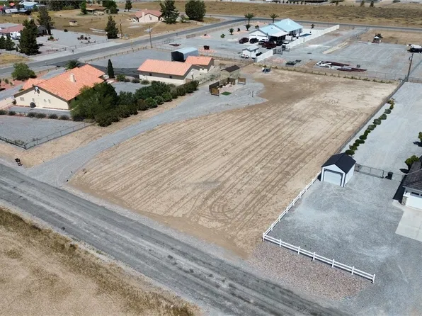 1670 W Amarillo Ave, Pahrump, NV 89048