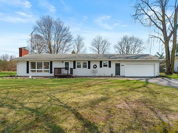 5th image of 13016-9 Mile Rd