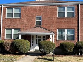 163 Wiltshire Ave, Louisville, KY