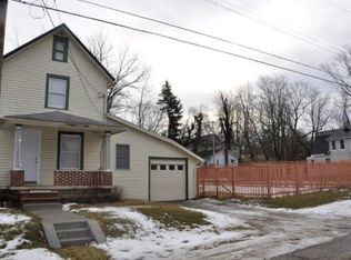 1804 Root Ave NE, Canton, OH 44705