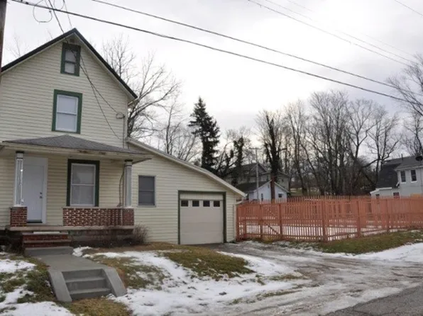 1804 Root Ave NE, Canton, OH 44705