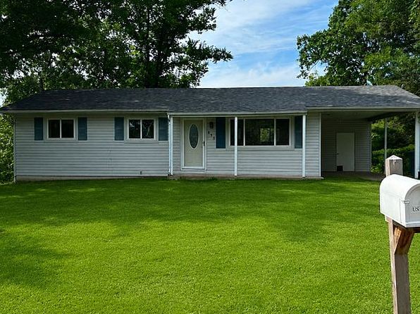 450 Hillcrest Dr