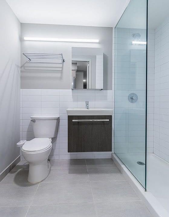 1st image of 15 E 11th St APT 5P